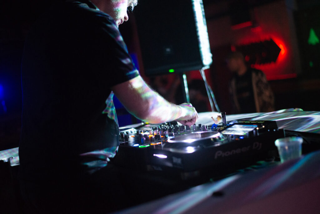 Reflections mixing Drum n Bass tunes on the CDJs